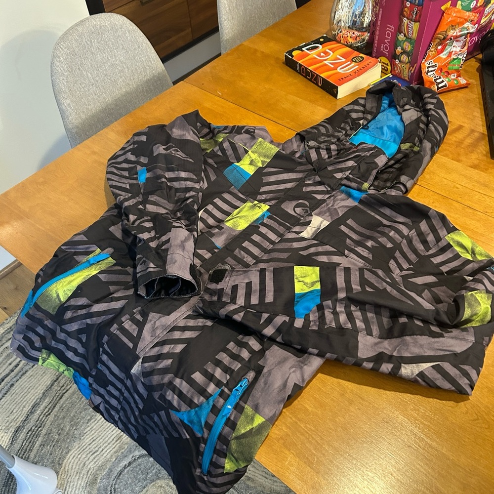 Ski/Snowboarding Jacket